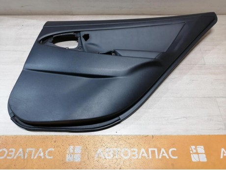 Camry v40 №4 обшивка двери задняя правая эл кожа