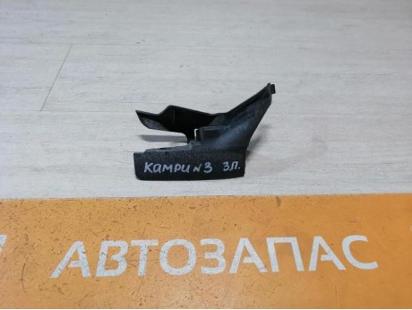 Camry v40 №3 брызговик передний заднего правого колеса