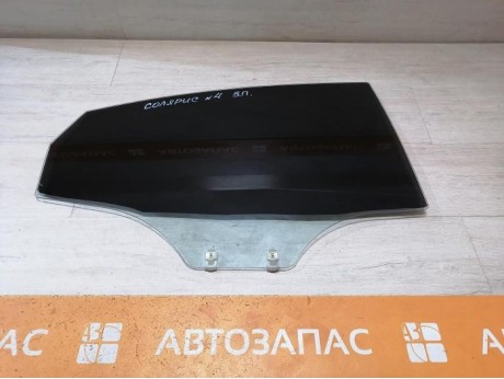 Solaris №4 стекло заднее правое 12