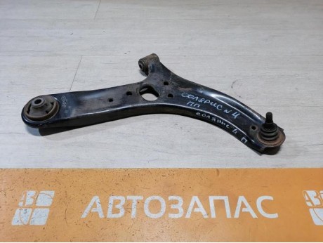 Solaris №4 рычаг правый