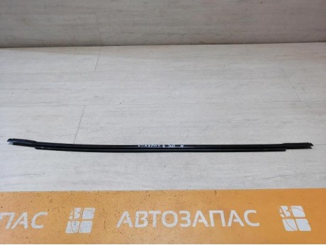 Solaris №4 бархотка наружная задняя правая