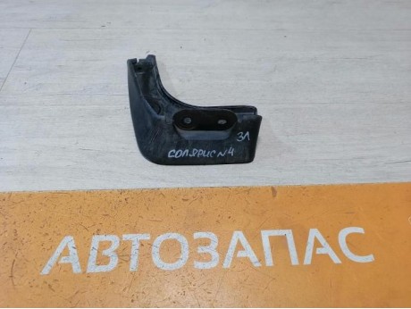 Solaris №4 брызговик задний левый деф