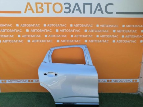 Arkana №2 дверь задняя правая