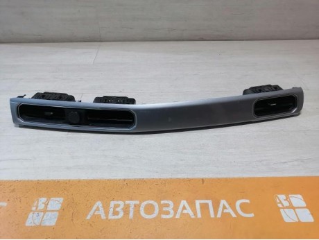 Arkana №2 дефлектор торпедо центральный боковой правый накладка деф