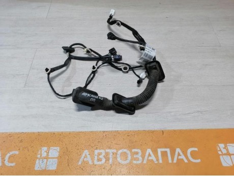 Arkana №2 проводка двери передняя правая