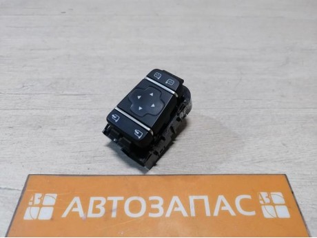 Arkana №2 блок управления зеркалами авто