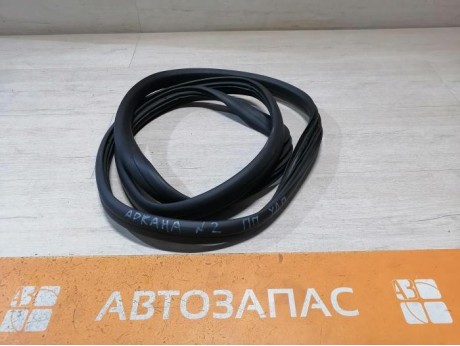 Arkana №2 уплотнитель дверного проема передний правый