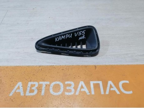 Camry v50 заглушка переднего бампера левая