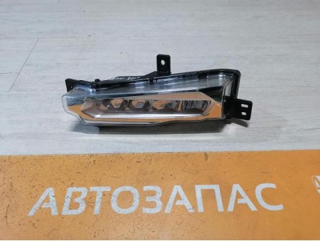 BMW X3 П противотуманка левая