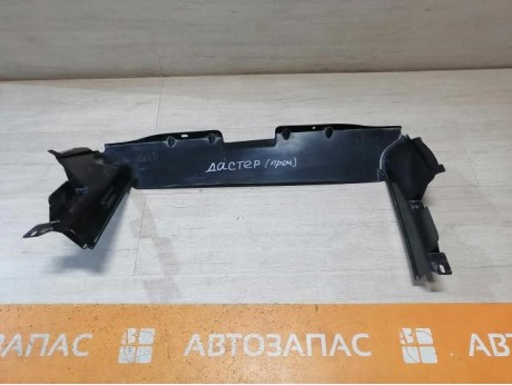 Duster П дефлектор радиатора