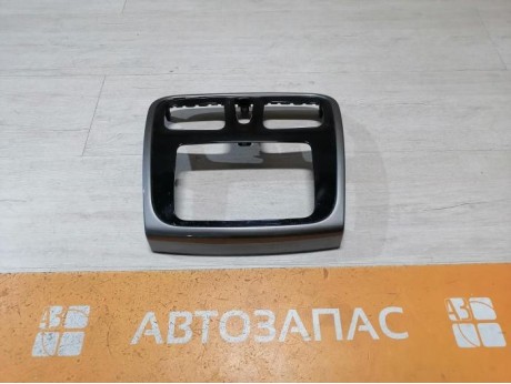 Sandero №14 рамка под магнитолу