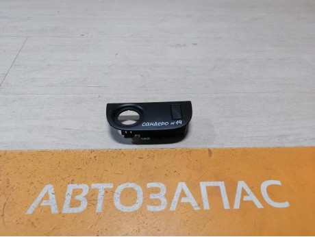 Sandero №14 накладка торпедо под блок управления зеркалами