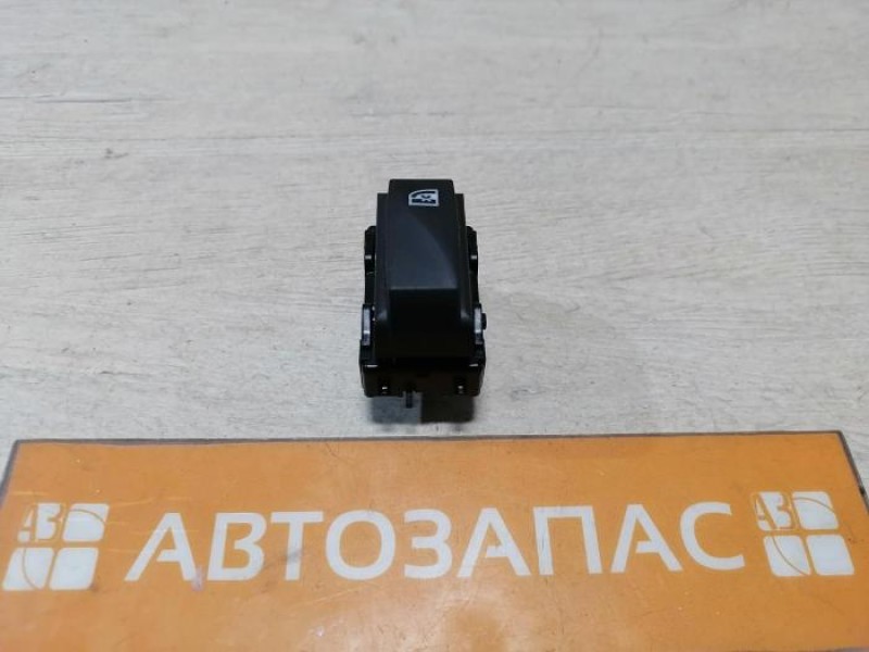 Sandero №14 кнопка блокировки стеклоподъемников