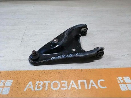 Sandero №14 рычаг правый