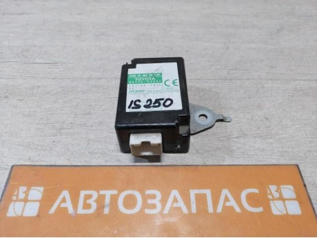 Lexus IS 250 блок управления дверьми 8974053051
