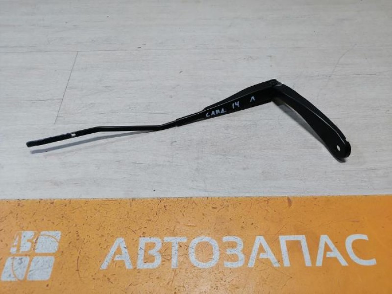 Sandero №14 поводок дворника левый