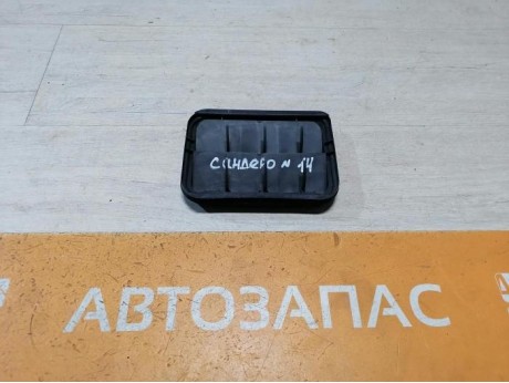 Sandero №14 решетка вентиляции багажника