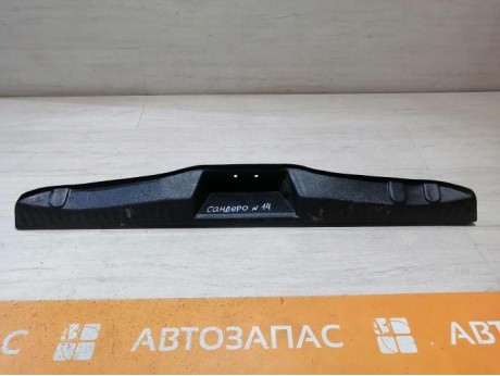 Sandero №14 обшивка задней панели накладка не ориг