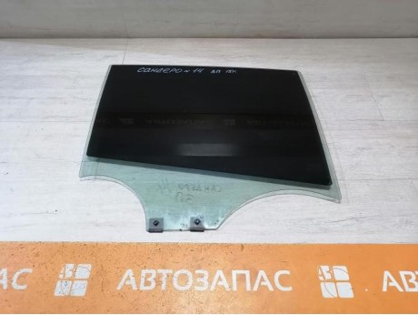 Sandero №14 стекло заднее правое 15