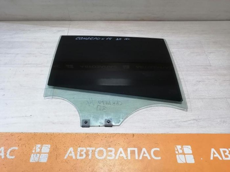 Sandero №14 стекло заднее правое 15