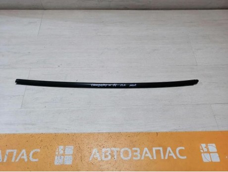 Sandero №14 бархотка наружная передняя левая