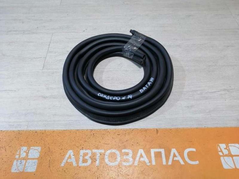 Sandero №14 уплотнитель багажника