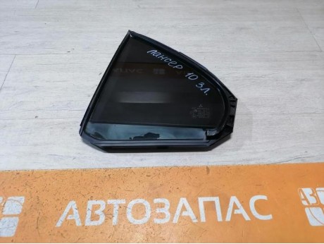Lancer 10 №1 форточка левая
