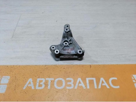 Lancer 10 №1 кронштейн кондиционера