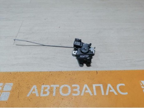 Lancer 10 №1 замок багажника