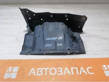 Lancer 10 №1 пыльник двигателя правый