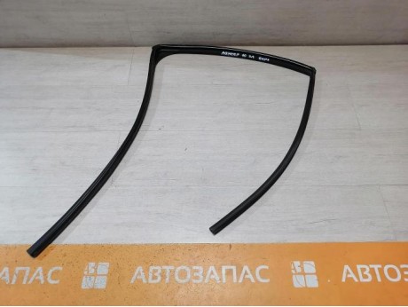 Lancer 10 №1 бархотка верхняя задняя левая