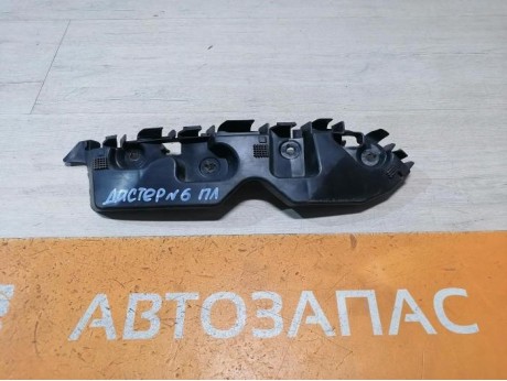 Duster №6 крепление переднего бампера левое