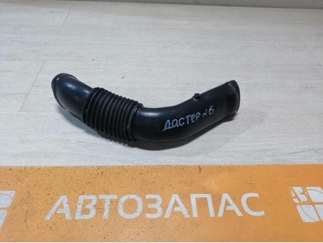 Duster №6 патрубок воздушного фильтра 1,6