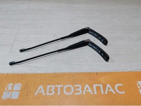 Duster №6 поводок дворников к-кт