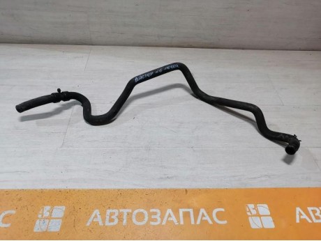 Duster №6 патрубок печки с клапаном прокачки