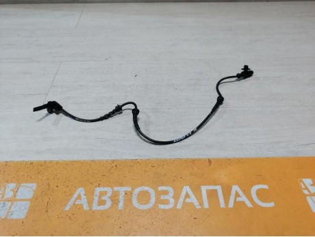 Duster №6 датчик абс передний правый