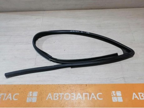 Duster №6 бархотка верхняя передняя левая