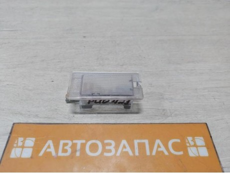 Rio 4 №1 плафон багажника