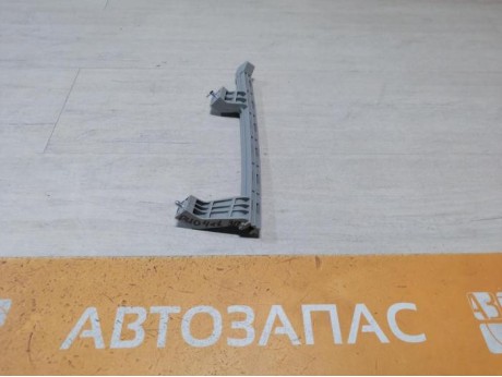 Rio 4 №1 направляющая стекла двери задняя правая