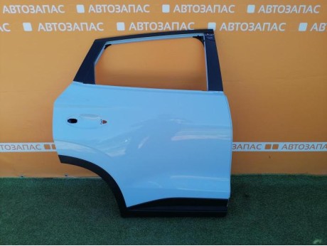 Omoda C5 дверь задняя правая