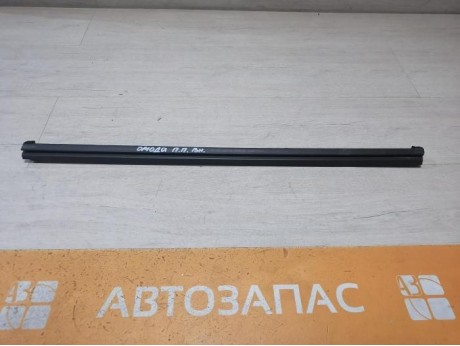 Omoda C5 бархотка внутренняя передняя правая