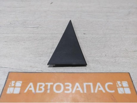 Omoda C5 накладка задней двери внутренняя левая уголок