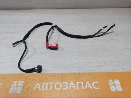 Omoda C5 клемма плюсовая