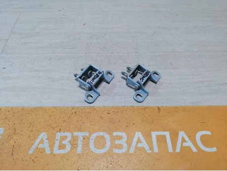 Omoda C5 петля багажника