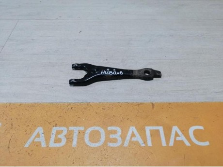 Niva №6 вилка сцепления