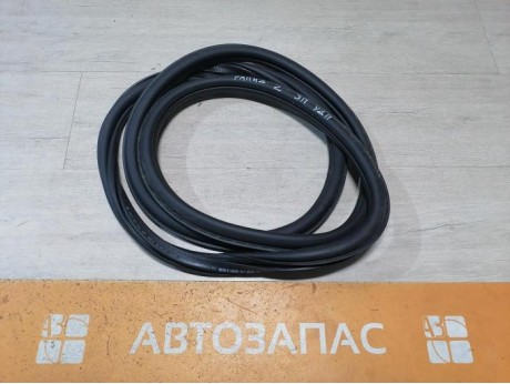 Rapid №2 уплотнитель дверного проема задний правый