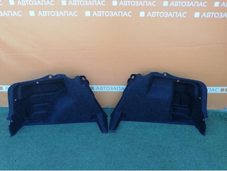 Rapid №2 обшивка багажника левая правая к-кт