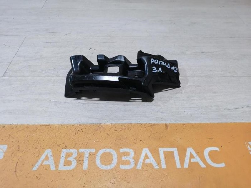 Rapid 2 крепление заднего бампера под фонарь левое