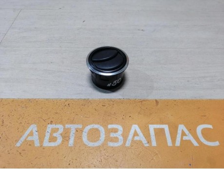 Logan №50 дефлектор торпедо боковой