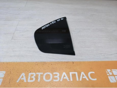 Logan №50 форточка правая 18